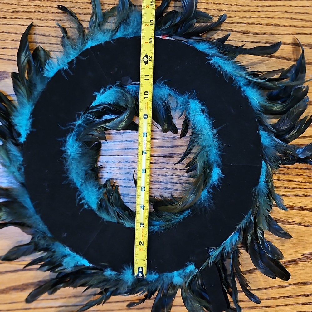 Feather Wreath Black Green 13" - Picture 5 of 8